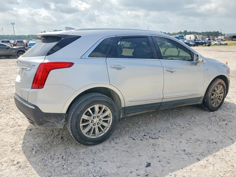 1GYKNARSXKZ113077 2019 CADILLAC XT5 photo no. 3