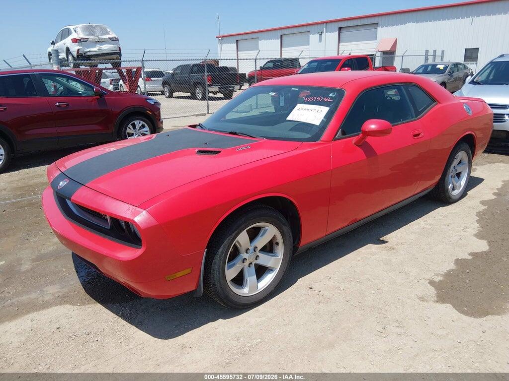 2B3CJ5DTXAH322638 2010 DODGE CHALLENGER photo no. 2