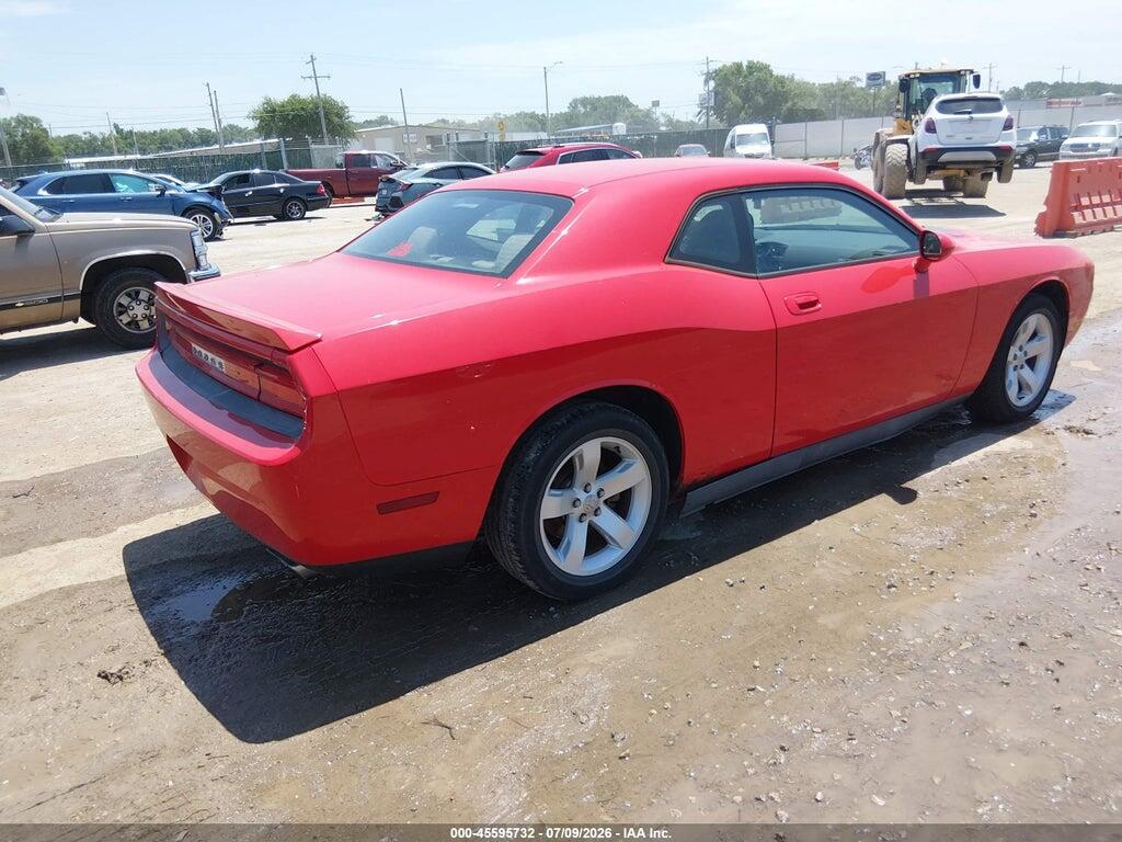 2B3CJ5DTXAH322638 2010 DODGE CHALLENGER photo no. 4