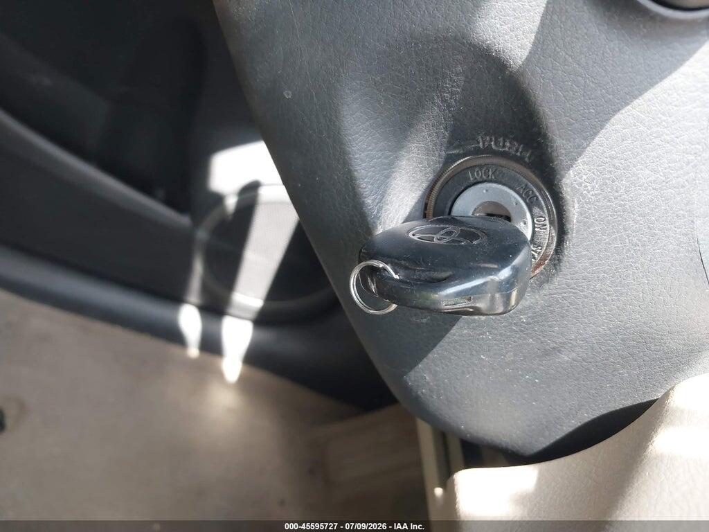 2T3BF4DV8BW175616 2011 TOYOTA RAV4 photo no. 11