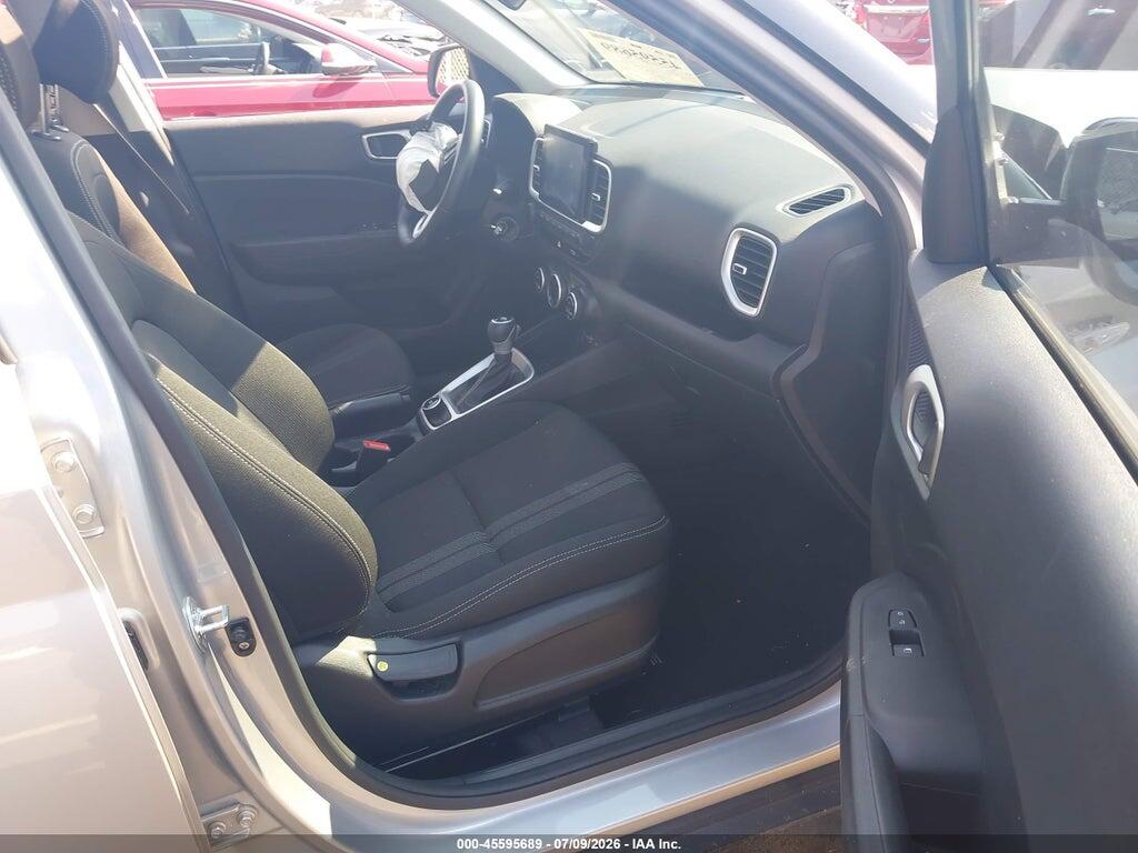 KMHRC8A31NU181689 2022 HYUNDAI VENUE photo no. 5