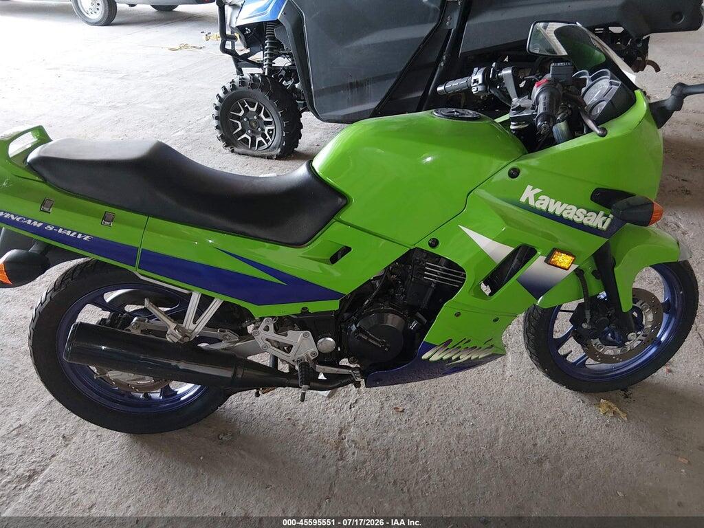 JKAEXMF18XA063273 1999 KAWASAKI EX250 photo no. 11