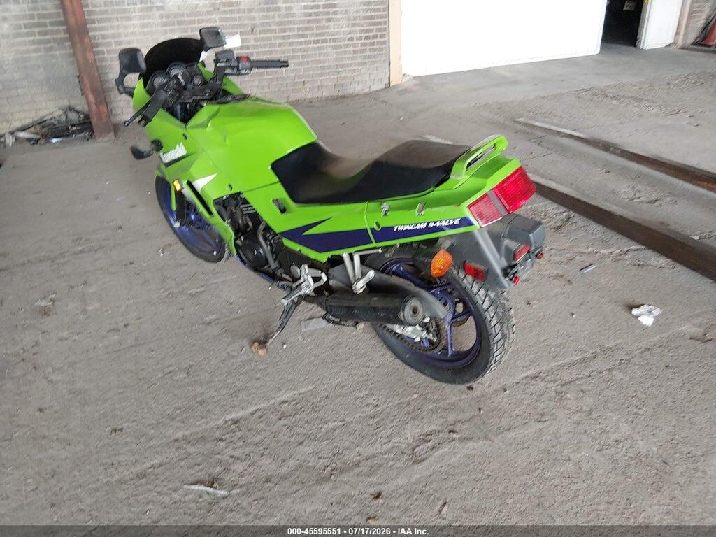 JKAEXMF18XA063273 1999 KAWASAKI EX250 photo no. 3