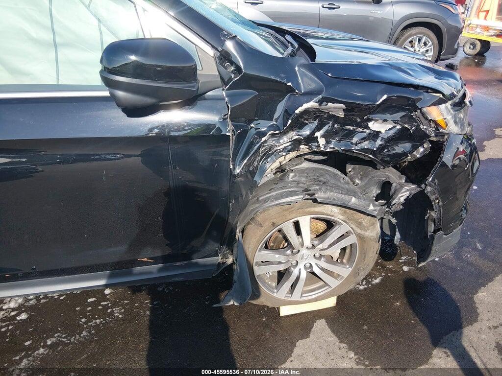 5FNYF6H55HB047509 2017 HONDA PILOT photo no. 6