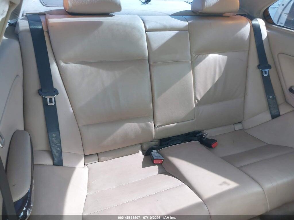 WBABD53424PL11822 2004 BMW 330CI photo no. 8