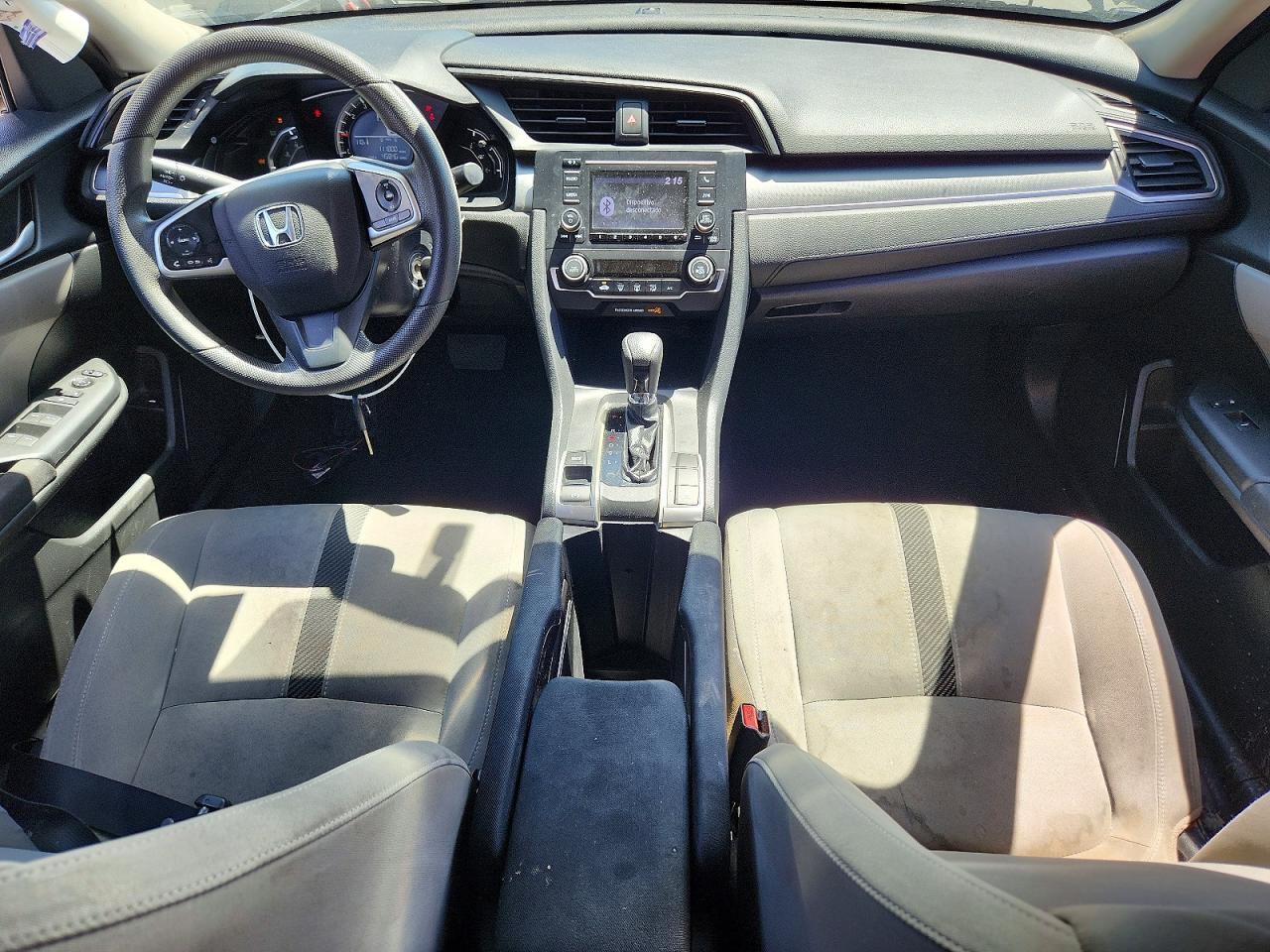 2018 HONDA CIVIC LX — Фото 8 из 12