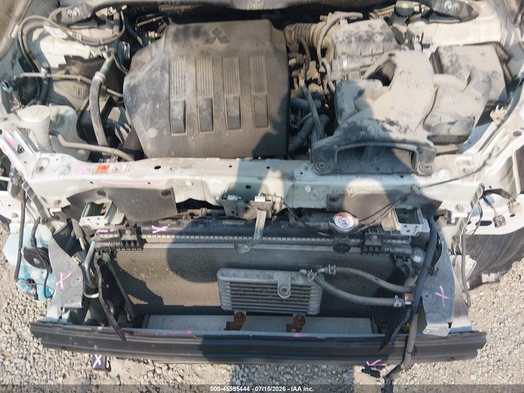 JA4AT5AA5JZ066065 2018 MITSUBISHI ECLIPSE CROSS photo no. 10