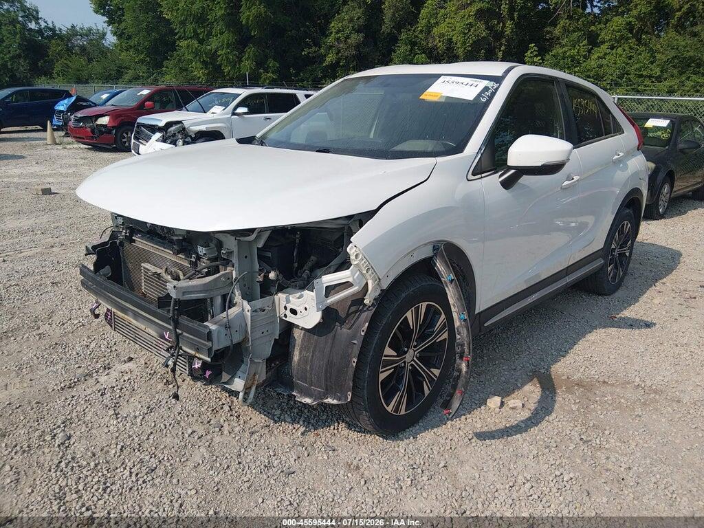 JA4AT5AA5JZ066065 2018 MITSUBISHI ECLIPSE CROSS photo no. 2