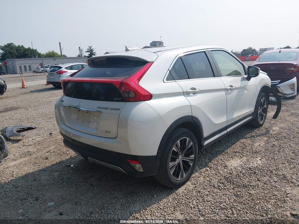 JA4AT5AA5JZ066065 2018 MITSUBISHI ECLIPSE CROSS photo no. 4
