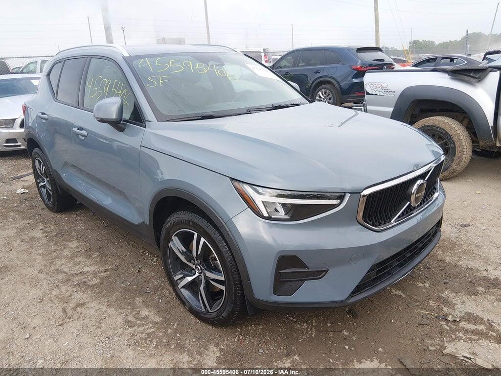 YV4L12UV5P2096554 2023 VOLVO XC40 photo no. 1