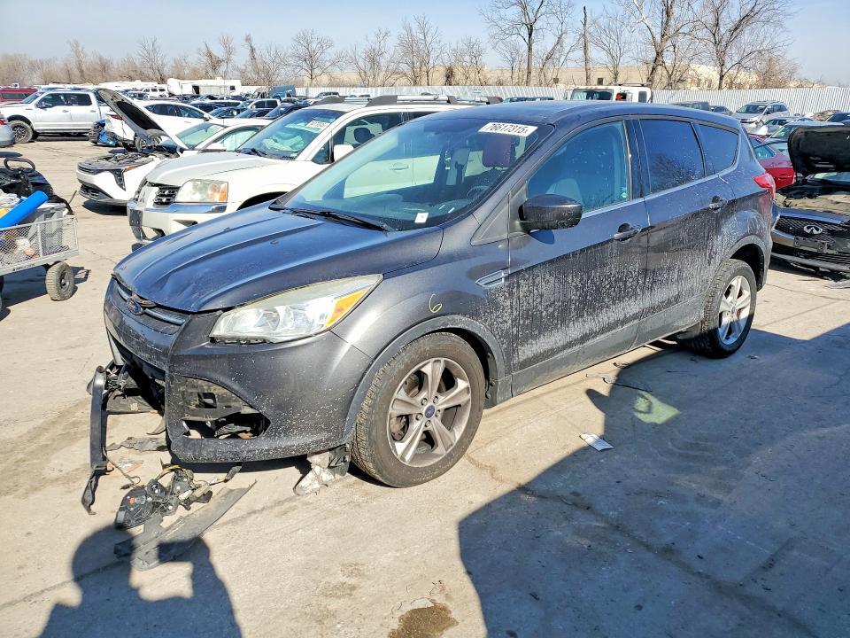 1FMCU9G94FUC65026 2015 FORD ESCAPE photo no. 1