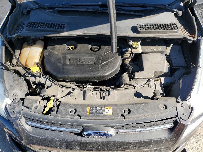 1FMCU9G94FUC65026 2015 FORD ESCAPE photo no. 11