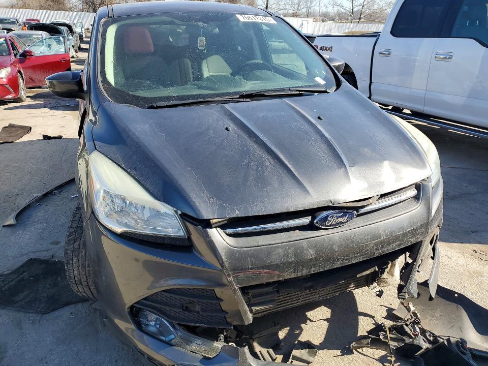 1FMCU9G94FUC65026 2015 FORD ESCAPE photo no. 5