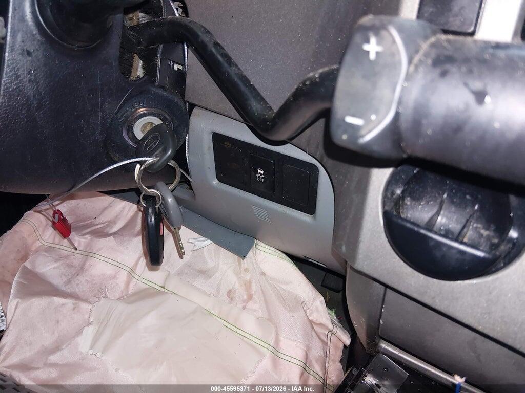 5TFRM5F16AX007889 2010 TOYOTA TUNDRA photo no. 11