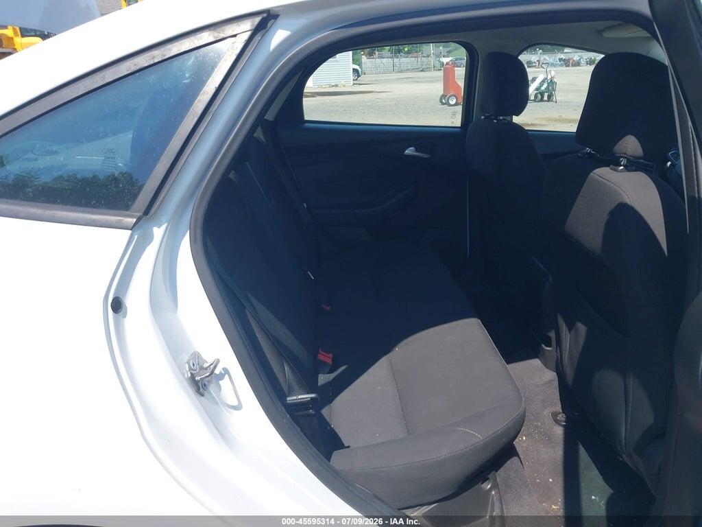 1FADP3F27GL274981 2016 FORD FOCUS photo no. 8