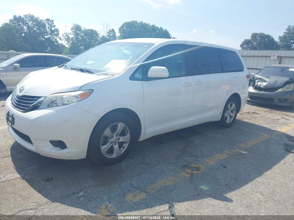 5TDKA3DC3CS014486 2012 TOYOTA SIENNA photo no. 2