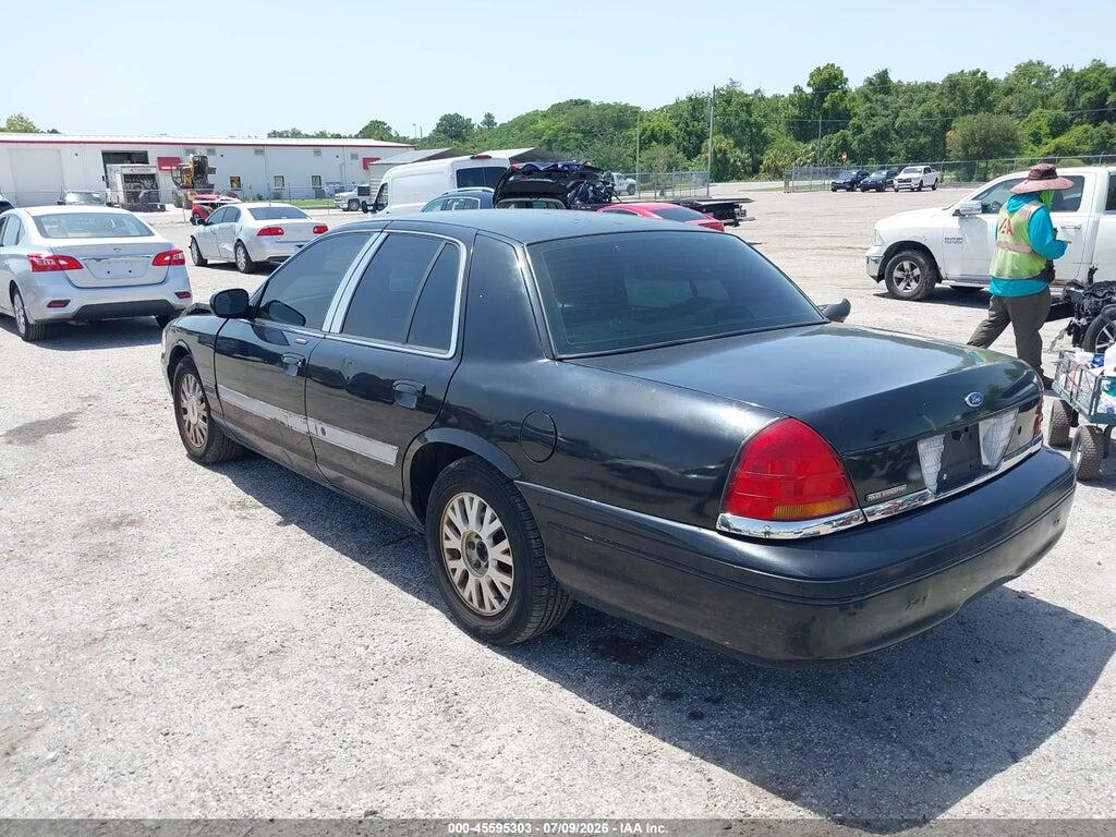 2FAFP74W73X153757 2003 FORD CROWN VICTORIA photo no. 3