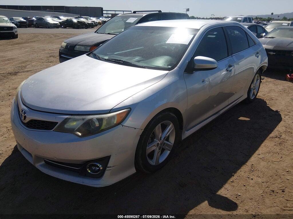 4T1BF1FKXDU286102 2013 TOYOTA CAMRY photo no. 2