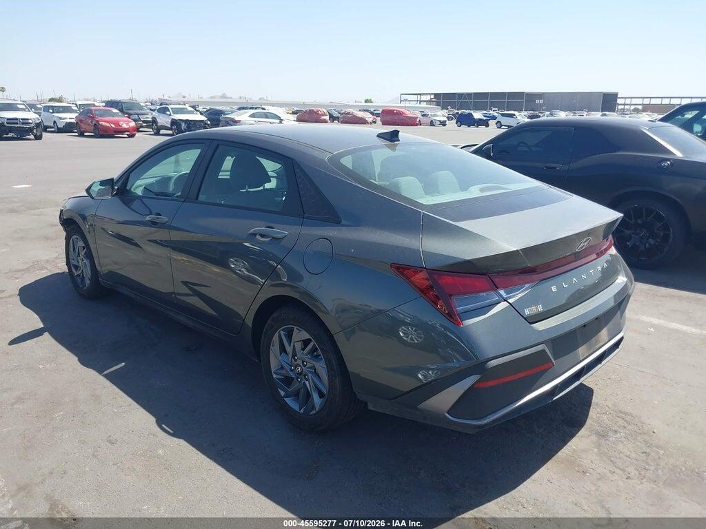 KMHLM4DG0RU669662 2024 HYUNDAI ELANTRA photo no. 3