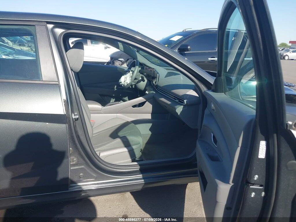 KMHLM4DG0RU669662 2024 HYUNDAI ELANTRA photo no. 5