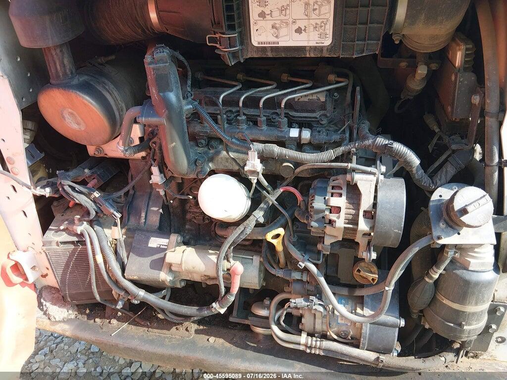 00000000AJZV23548 2019 BOBCAT T550 SKID LOADER photo no. 10