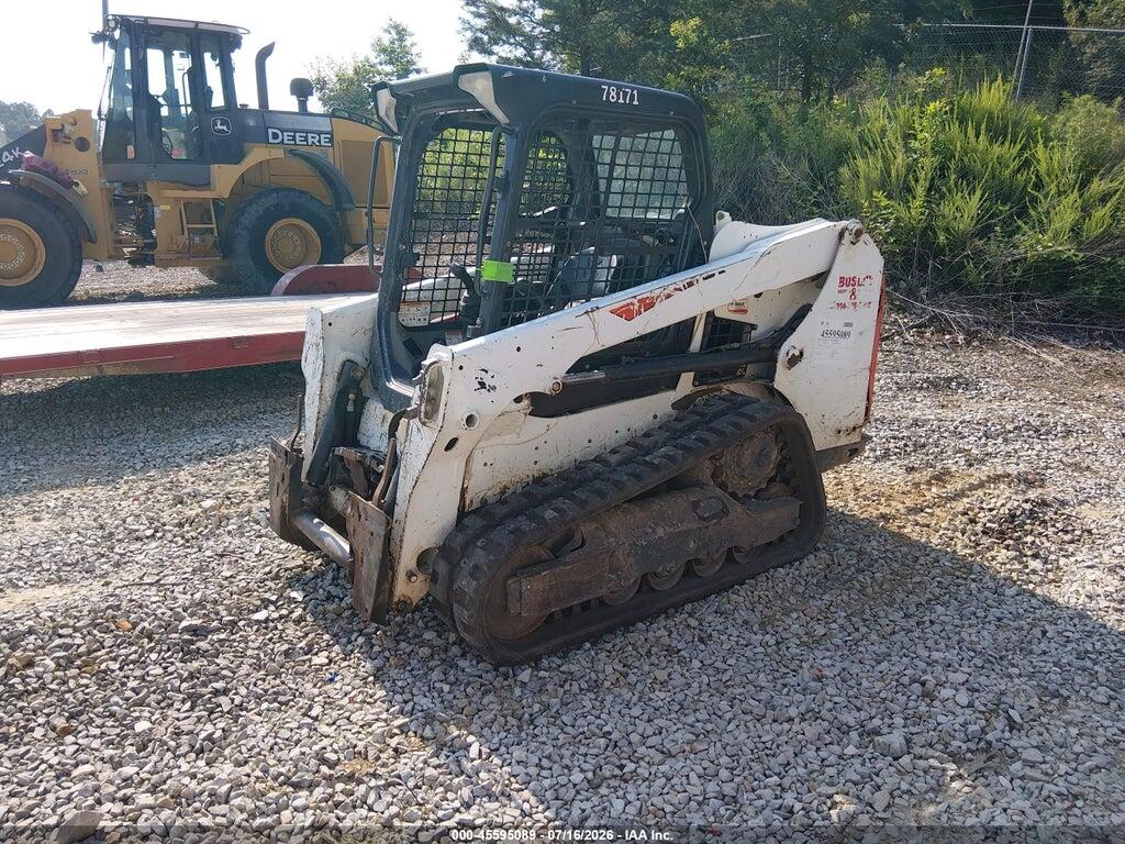00000000AJZV23548 2019 BOBCAT T550 SKID LOADER photo no. 2