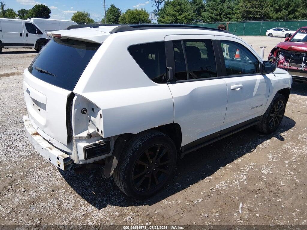 1C4NJDEB4CD689719 2012 JEEP COMPASS photo no. 4