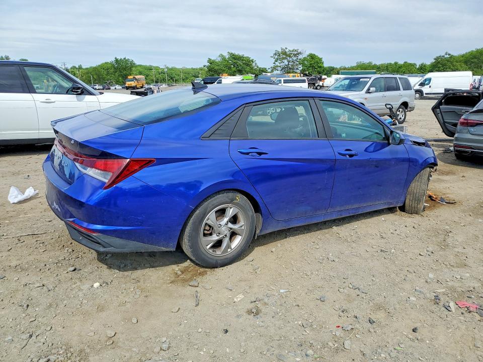 2021 HYUNDAI ELANTRA SE — Фото 3 из 13