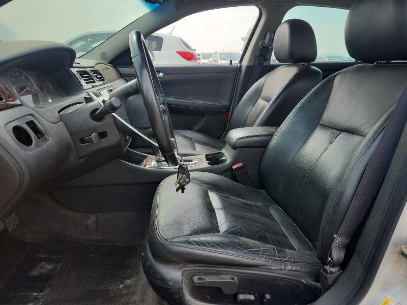 2010 CHEVROLET IMPALA LTZ — Фото 7 из 12