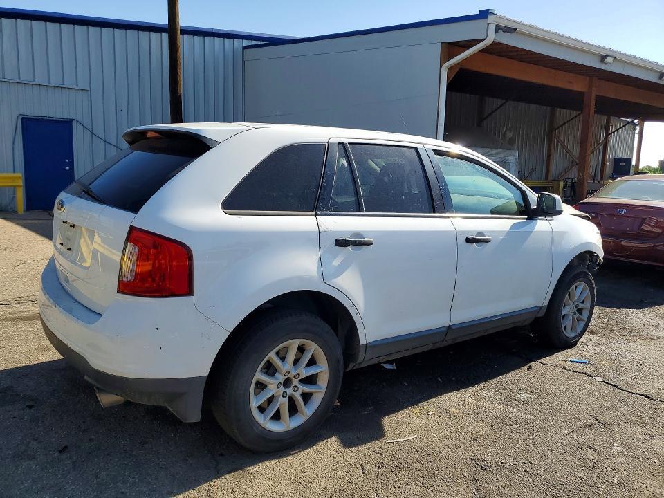 2FMDK3GC3EBB38789 2014 FORD EDGE photo no. 3