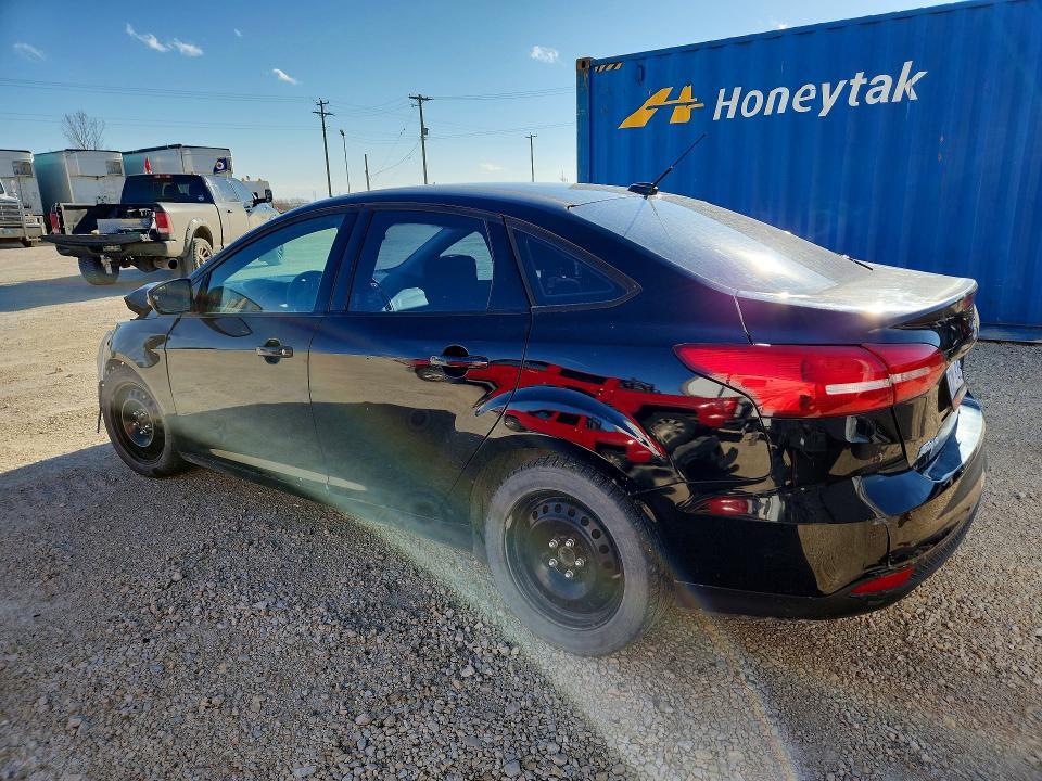 2017 FORD FOCUS SE — Фото 2 из 13