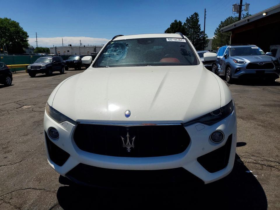 2019 MASERATI LEVANTE S SPORT — Фото 5 из 12