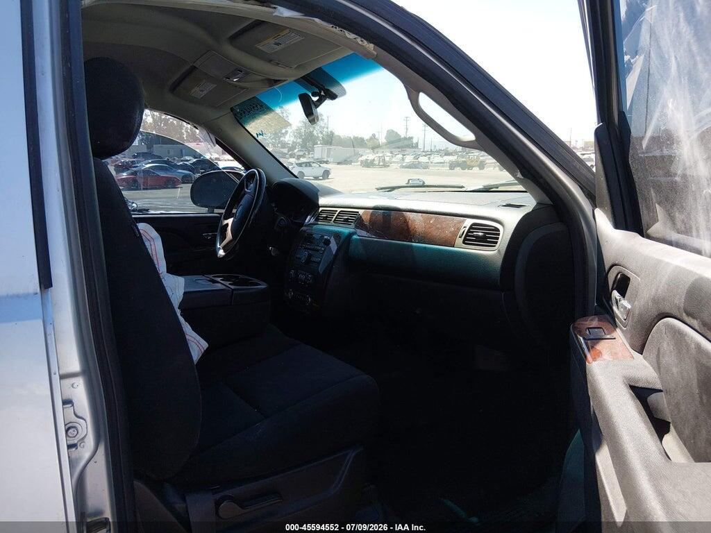 3GNTKEE70DG264368 2013 CHEVROLET AVALANCHE photo no. 5