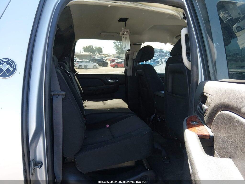 3GNTKEE70DG264368 2013 CHEVROLET AVALANCHE photo no. 8