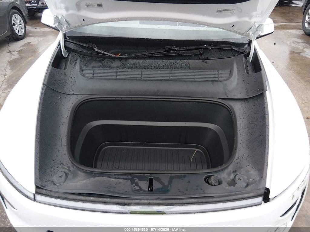 7SAYGDED8TA659791 2026 TESLA MODEL Y photo no. 10