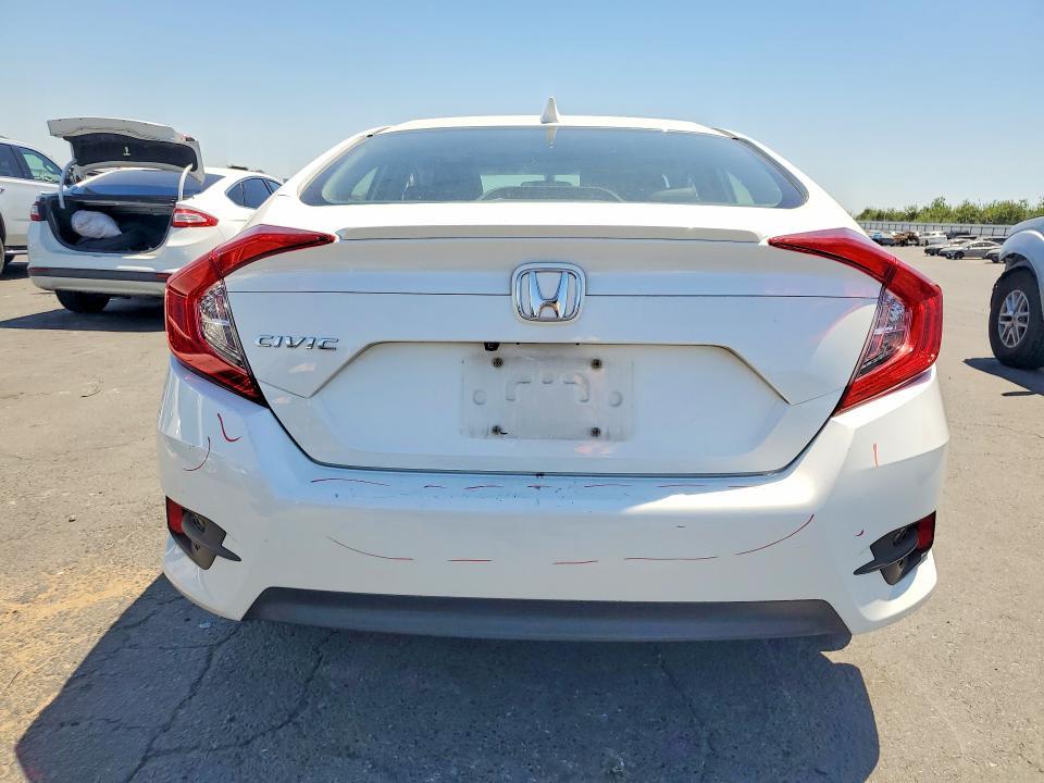 JHMFC1F75JX024037 2018 HONDA CIVIC photo no. 6