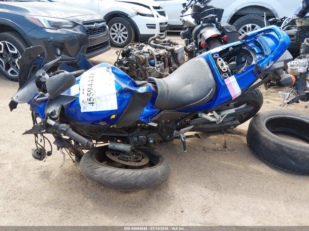 JS1VP53A952105211 2005 SUZUKI SV650 photo no. 12