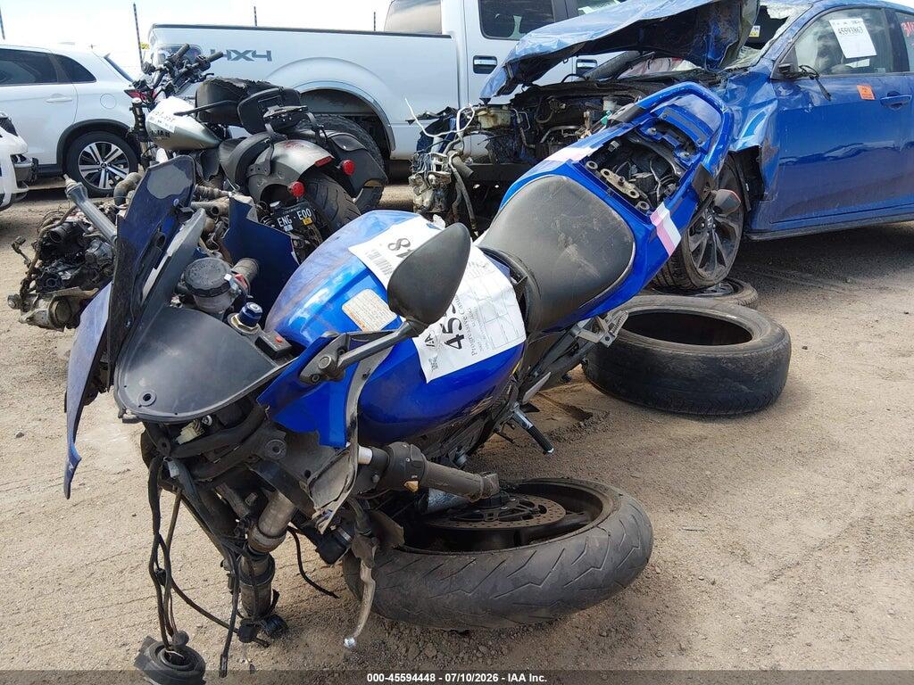 JS1VP53A952105211 2005 SUZUKI SV650 photo no. 2