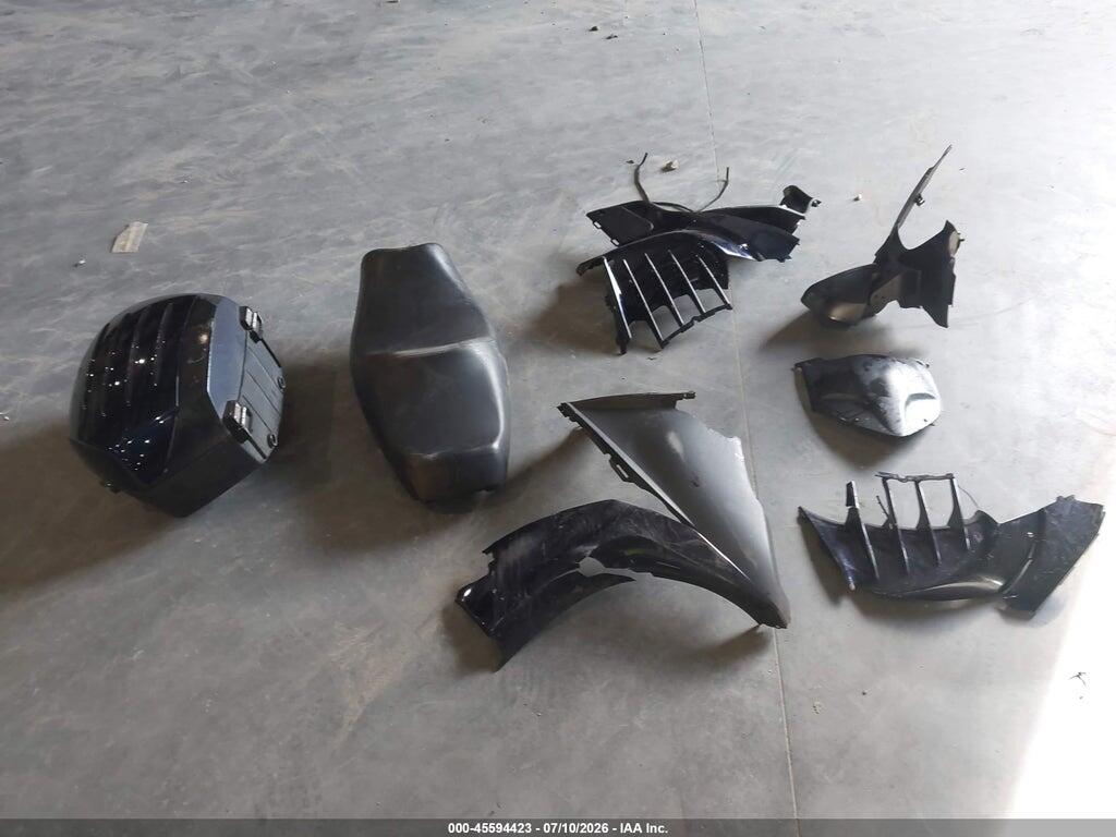JKBZGNC14AA001979 2010 KAWASAKI ZG1400 photo no. 11