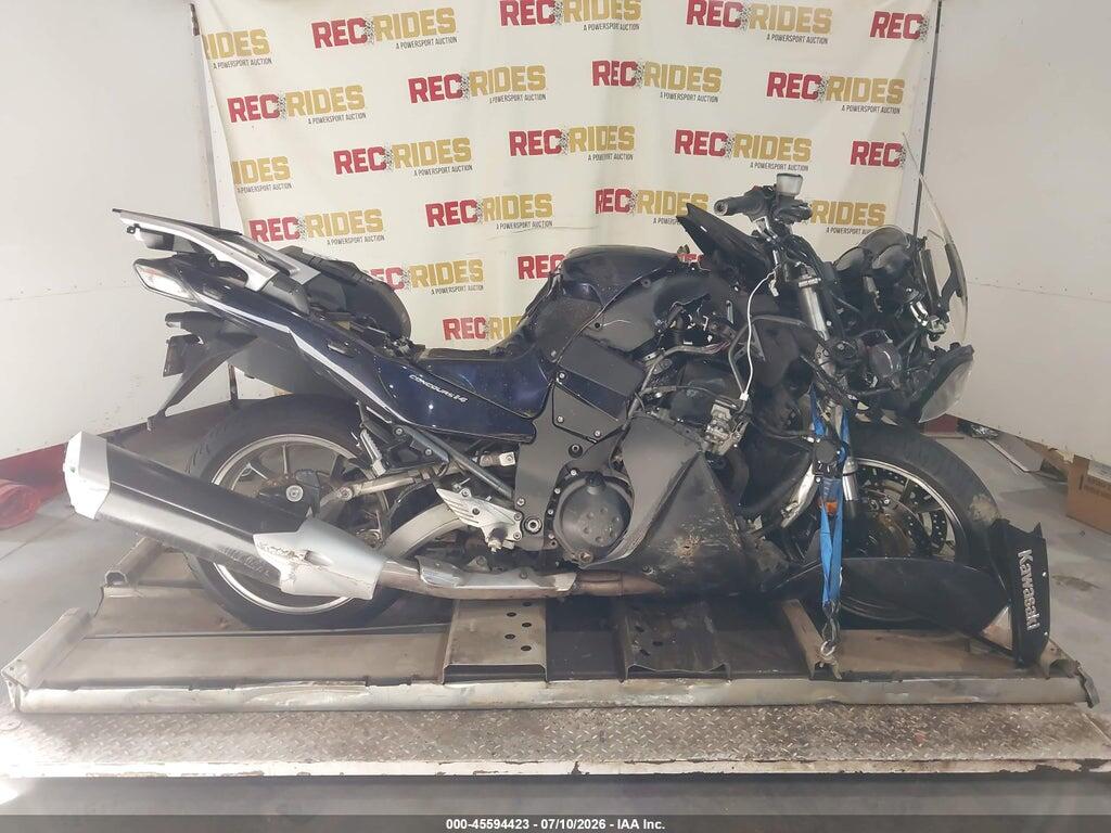 JKBZGNC14AA001979 2010 KAWASAKI ZG1400 photo no. 12