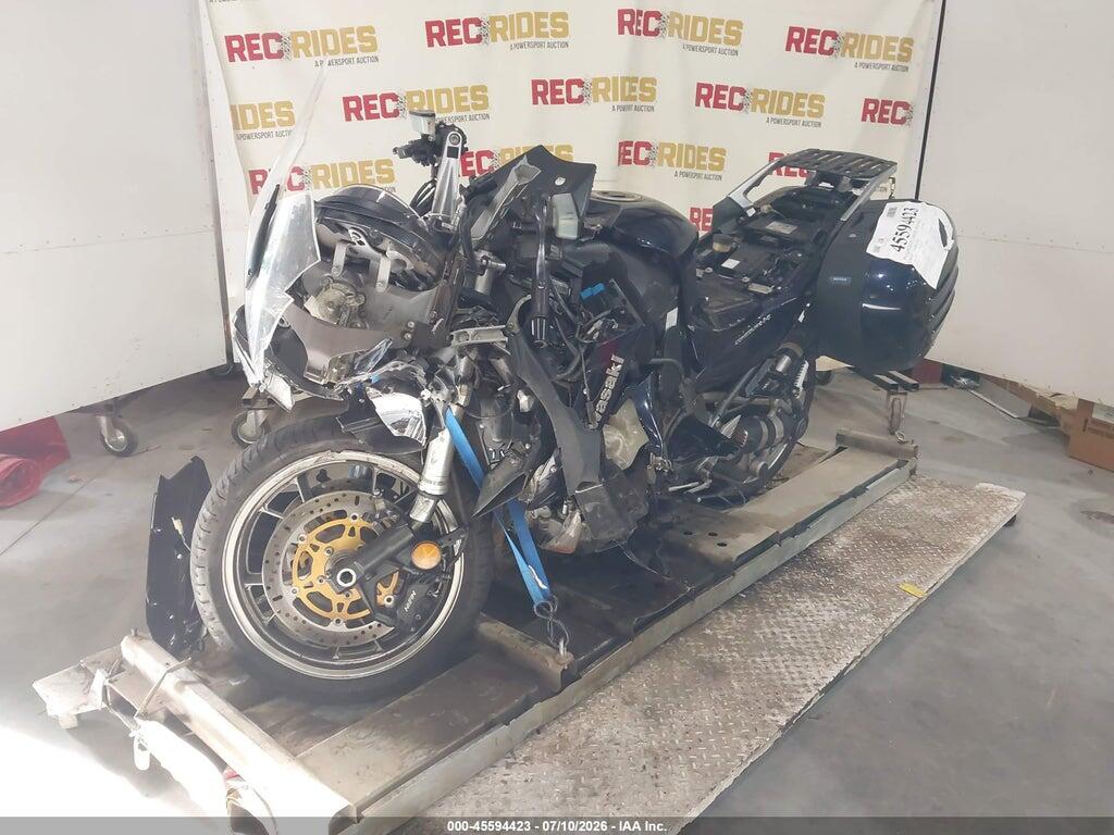 JKBZGNC14AA001979 2010 KAWASAKI ZG1400 photo no. 2