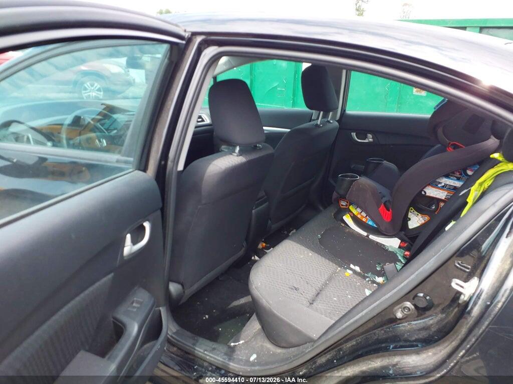 19XFB2F82FE231625 2015 HONDA CIVIC photo no. 8