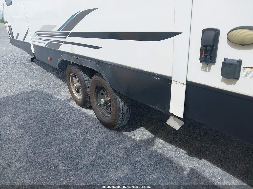 4X4TPAE20NN057750 2022 PALOMINO BUMPER PULL photo no. 6