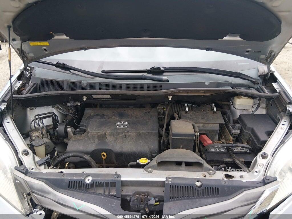 5TDYK3DC6BS068077 2011 TOYOTA SIENNA photo no. 10