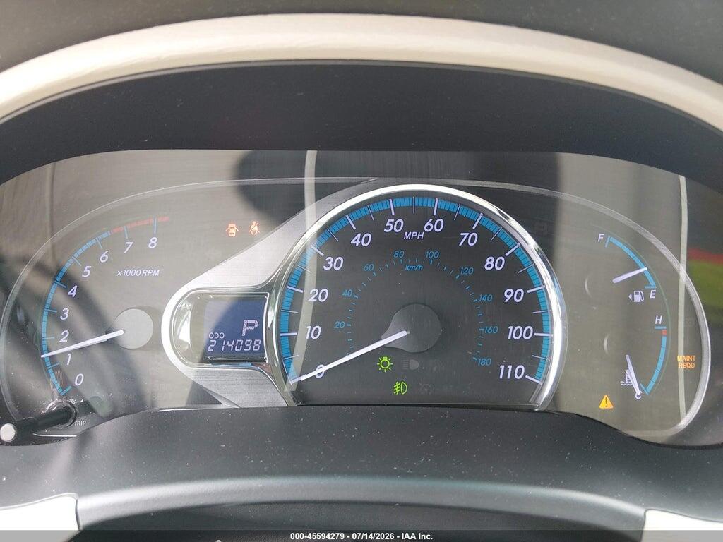 5TDYK3DC6BS068077 2011 TOYOTA SIENNA photo no. 7