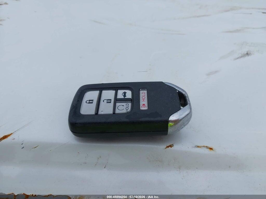 JHMCR6F33HC002440 2017 HONDA ACCORD HYBRID photo no. 11