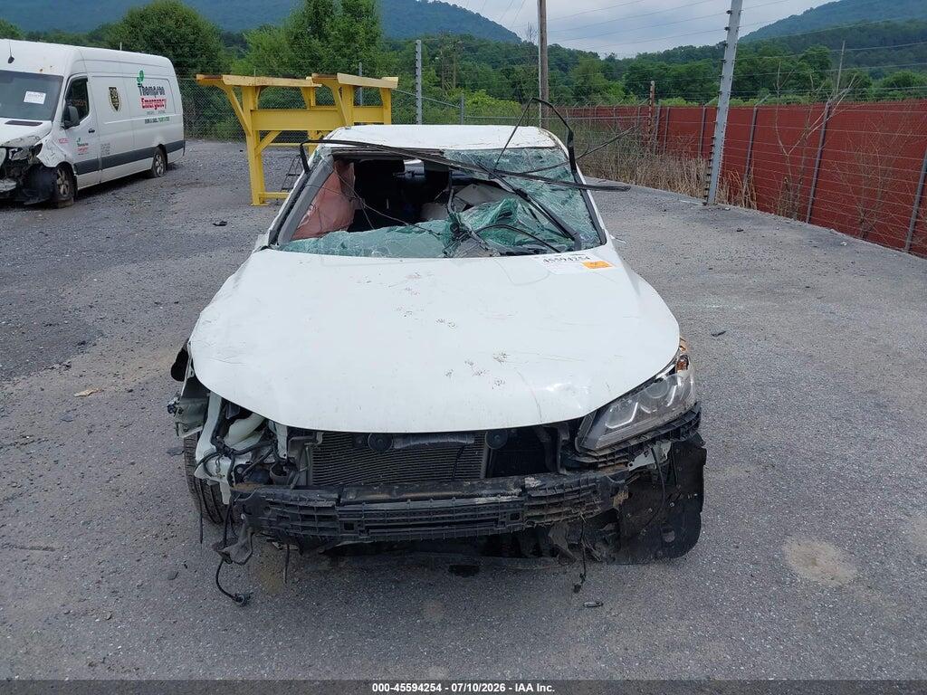 JHMCR6F33HC002440 2017 HONDA ACCORD HYBRID photo no. 12