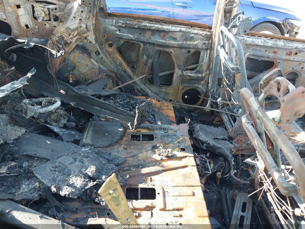 JF2SKAJC8RH518715 2024 SUBARU FORESTER photo no. 8
