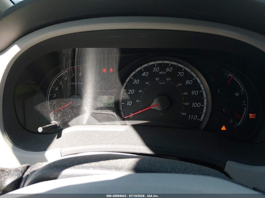 5TDJK3DC0BS012721 2011 TOYOTA SIENNA photo no. 7