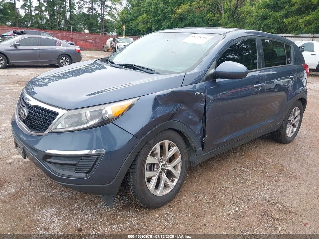 KNDPBCAC8F7745548 2015 KIA SPORTAGE photo no. 2